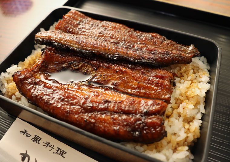 かわ広 徒歩3分（約190m）