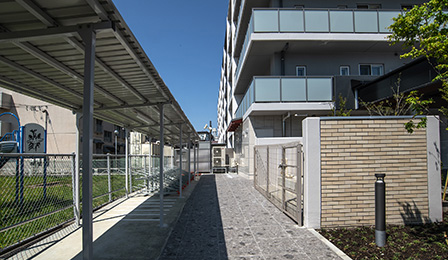 Bicycle parking lot